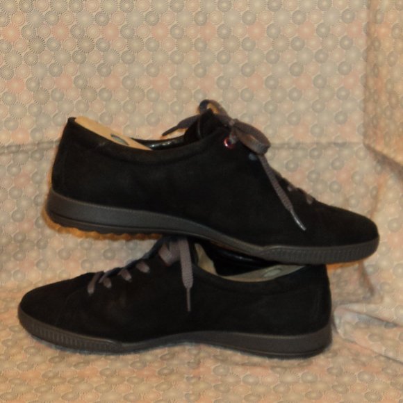 Ecco Women's Size 42 EU (11US) Black Suede Shoes Flats Lace Up - Picture 4 of 11
